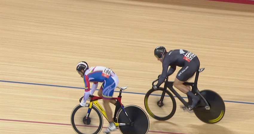 Why Do Velodrome Bikes Not Have Gears.jpg